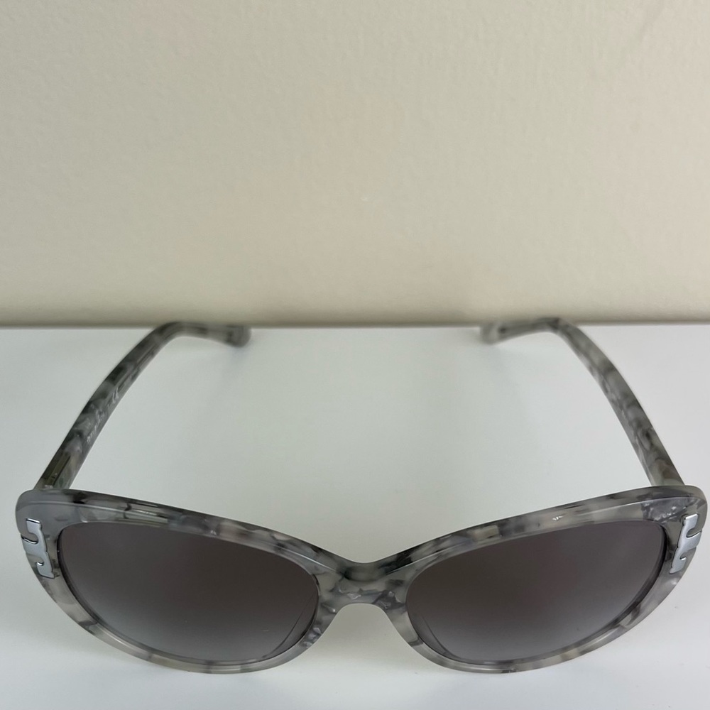 TORY BURCH GRAY SUNGLASSES - Picture 4 of 9